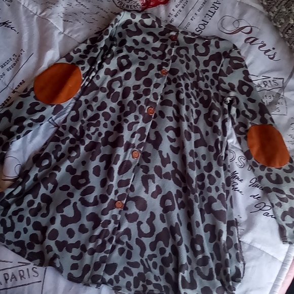 Tunic - Picture 2 of 2